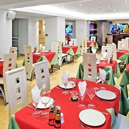 Ambassador Ξενοδοχείο