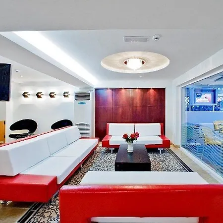 Ambassador Hotel 2*